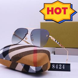 Top Designer Sunglasses For Mens Womens Classic Luxury Brand Fashion Design Sunglasses Sunscreen Radiation Level Trend Sunglasses Gift