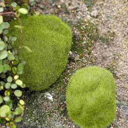 Decorative Flowers Faux Plant Decor Simulated Moss Stone Flocked Lawn Micro Landscape Ornaments Decoration (5pcs) Ball