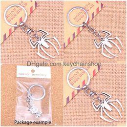 Keychains & Lanyards 2Pcs New Fashion Keychain 38X29 Mm Spider Halloween Pendants Men Key Chain Souvenir For Gift R231005 Drop Delive Dhyfa