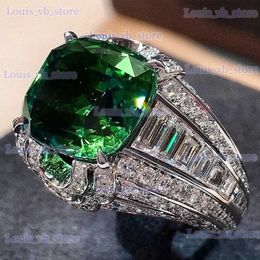 Band Rings Huitan New Gorgeous Square Green Stone Women Wedding Rings Micro Paved Shiny CZ Noble Lady Engagement Party Ring Fashion Jewelry T240330