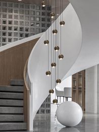 ノルディックミニマリストの階段照明シャンデリアリビングルーム吊り天井ランプロフト照明円形の階段のシャンデリア