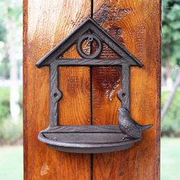 Decorative Figurines Rustic Cast Iron House Wall Storage Bowl With Bird Around European Retic Home Garden Decor Mounted Feeder