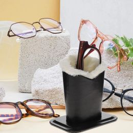Decorative Plates Alipis Mens Sunglasses Men Plush Lined Eyeglass Case Stand Pu Eyewear Holding Stands Glasses Holder Desk