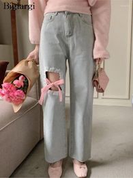 Women's Jeans Spring Long Pant Women Pink Bow Fashion Hollow Out Ladies Trousers Korean Style Loose Casual Woman Straight Pants