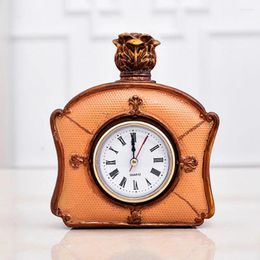 Table Clocks European Clock Home Decor Living Room Fashion Desk Watch Ornaments Bar Cafe Water Bottle Resin Crafts