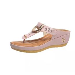 Slippers Womens New Summer Sandals Open Toe Beach Shoes Flip Wedge Comfortable Cute Plus Size Chaussure H240328HNC2
