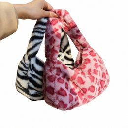 2023 New Plush Handbag Fi Leopard Underarm Bag Large Capacity Versatile Fall And Winter Models Women'S Bags Drop Ship I3VE#