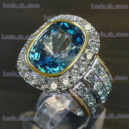 Band Rings Huitan Gorgeous Women Rings for Party Big Sky Blue Stone Two Tone Design Noble Ring Birthday Gift for Mon Brilliant Jewelry T240330