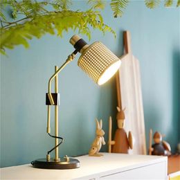 Table Lamps TEMAR Postmodern Lamp Simple Creative Design LED Desk Light Angle Adjustable For Bedroom Parlour Home Decor