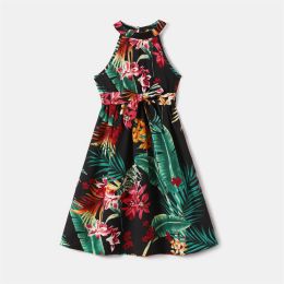 Patpat Family Matching Outfits Allover Plant Floral Print Halterneck Dresses and Short-Sleeve Shirts Family Looks Sets