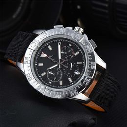 Mens watch avenger montre de luxe blackbird chronograph aaa orologio blue red yellow black quartz wristwatches high quality 41mm multi styles sb081