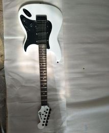 Custom Shop White San Dimas ST Electric Guitar Alder Body Slanted Pickups SSH Black Hardware Tremolo Bridge3113773