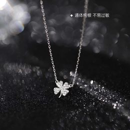 classic Van clover necklace 925 sterling silver four-leaf clover collarbone necklace 2024 new trend women's light luxury simple summer gift