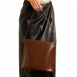 2024 Hot Sale Lady Genuine Leather Underarm Bag Retro Single Shoulder Bag Simple Solid Colour Bags Women Commute Handbags Coffee e8up#