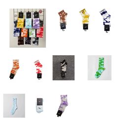 Designer Sock for Man sport sock Chaussettes motion Cotton midtube socks all fashion cool basketball socks High quality dyeing both men women Halo teint Tricot