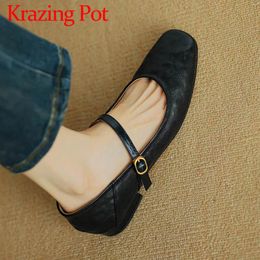 Casual Shoes Krazing Pot 2024 Sheep Leather Metal Buckle Low Heels Spring Summer Square Toe Mary Janes Women Pleated Decoration Shallow