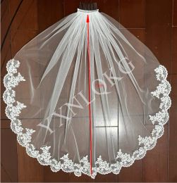 New wedding Bridal short veil Bridal Veil One Layer Lace Edge Fingertip White Ivory with Comb Wedding veils
