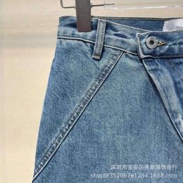 Jeans Women's Designer High Quality Spring/Summer 2023 New Luojia Back Pocket Embroidered Leather Brand Oblique Zipper Denim Skirt For Women