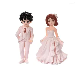 Decorative Figurines ZOCDOU 2 Pieces Creative Proposal Boy And Girl Small Statue Little Figurine Crafts Figure Ornament Miniatures