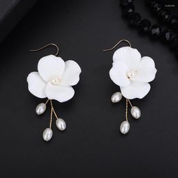 Dangle Earrings Silver Colour Flower Earring For Women Wedding Accessories Handmade Pearl Bridal Eardrop Ornament Gold Party Ear Pendants