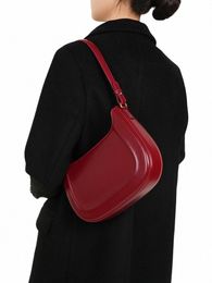 women's Genuine Leather Retro Saddle Bag Shoulder Crossbody underarm cowhide Bag new luxury female Red Wedding Bags Daily Use Q2fn#