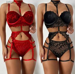 Sexy Set Women Sexy Lingerie Female Perspective Erotic Lace Underwear Sleepwear Porn Intimate Sex Costumes Hollow Out Bra Panties Set 18+ Y240329