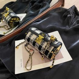 Shoulder Bags Luxury Women Brand PU Leather Plaid Crossbody Bag Casual Chain Lock Cylinder Messenger Bag H240330
