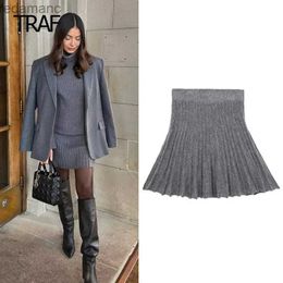 Skirts Skorts TRAF Womens Skirt Autumn Winter Knitted Pleated Skirt Mini Grey Mid Waist Short Skirt Korean Style Skirt Elegant Social Skirts 240330