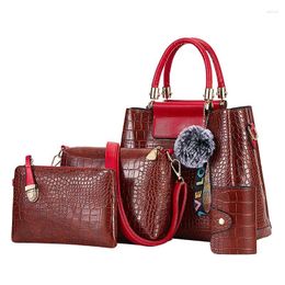 Bag Women's Luxury Crocodile Pattern Handbag Composite Designer Large Capacity Shoulder With Fur Ball 4 Pcs Purse