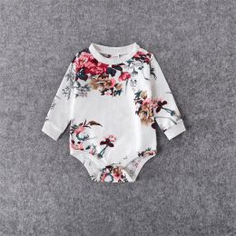 Patpat Floral Print Crewneck Drop Show Shole Long Sleeve Tops for Mom and Me
