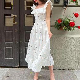 Casual Dresses 2024 Women French Front Button Strawberry Print White Sexy Elegant Dress Flying Sleeve Square Neck Female Summer Party Robe