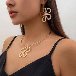 Necklace Earrings Set Punk Personality Oversize Thin Flower Pendant Jewellery Gold Colour Minimalist Torques Collar Geometric Dangle