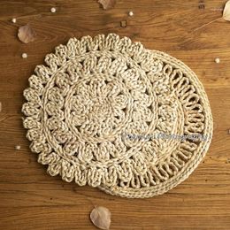 Blankets Coconut Born Pography Props Natural Rustic Pastoral Weaving Hollow Decorative Pattern Cushion Basket