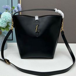 Black Designer Bag Genuine Leather Fashion Shoulder Bags Top Quality Women Handbag LE 5 a 7 Supple Hobo Rose Bag Casual Suede Totes Bag Underarm Purse Shopping Wallet