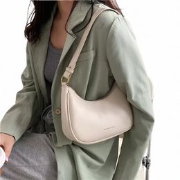 white Half Mo Underarm Bag for Women's Summer New Trendy and High end Crossbody Bag Versatile Instagram Hot Shoulder Bag m4zz#