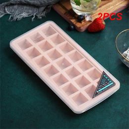 Baking Moulds 2PCS Creative Heart Shape 21 Ice Tray Silicone Mould Personality Square Round Household Maker With Lid