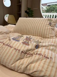 Bedding Sets Washed Cotton Jacquard Embroidery Magical Circus Bed Sheets Set Four Pieces Linen