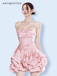 Casual Dresses French Hepburn Style Elegant Evening Dress 2024 Summer Sexy Socialite Strapless Backless High End Mini For Women