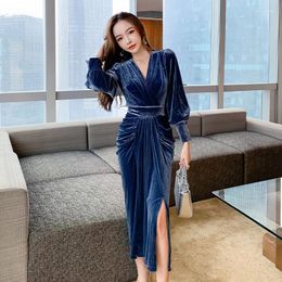 Casual Dresses 2024 Autumn Winter Velvet Split Party Midi Dress Elegant Women V Neck Lantern Sleeve Draped Ladies Office Bodycon Vestidos