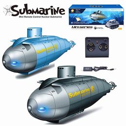 2.4G 6CH Radio Remote Control Double Helix Turbo Powerful Electric Vertical Rise Down Submarine Kids Water Lighting Boat RC Toy 240319