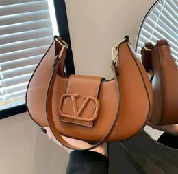 2024 retail Handbag Ladies Luxury Bags Designer Mini Bag Leisure Travel Ribbon Tote Bag Leather Material Fashion Shoulder Bag Wallet Axillary pouch a2366