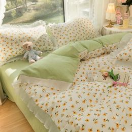 Bedding Sets 150/180/200CM Small Floral Print Green Polyester Bed Sheet Duvet Cover Pillowcase Four-piece Spring Summer Set M055-29