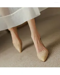 Sandalen nackt 6653 spitze Schuhe für Frauen Designer Zehen Hohlausläufe gekreuzt Gladiator High Heels sexy