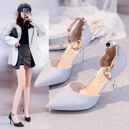 High heeled niche fairy style slim heel temperament goddess style one button sandals 240322