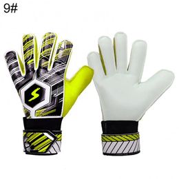 Adult Kids Football Soccer Goalkeeper Goalie Full Finger Hand Protection Gloves AntiCollision AntiSlip Breathable Comfortable 240318