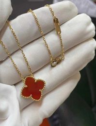 Fashion High Version Van Four Leaf Grass Necklace Natural Fritillaria Agate Pendant Classic Double Sided Lucky Collar Chain With logo