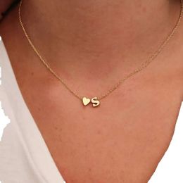 Collana iniziale delicata a forma di cuore minuscolo, colore argento, lettera, nome, collane girocollo per gioielli con ciondolo da donna