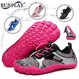 Children Wading Shoes Quick-Dry Aqua Shoes Drainage Water Sports Shoe Kids Beach Swim Sandals Barefoot Diving Surfing Sneakers 240320