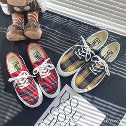 Casual Shoes 2024 Spring Stripe Canvas Men's And Women's Sports Ulzzang Flat Lovers Running