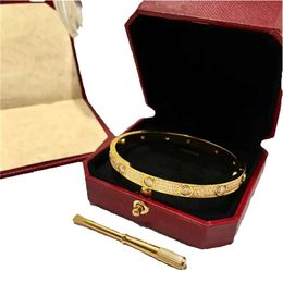 Braccialetti per unghie Polsino Bracciale in oro Donna Uomo Diamante Gemma Cacciavite Vite Bracciale di gioielli di design regalo in acciaio inossidabile di alta qualità